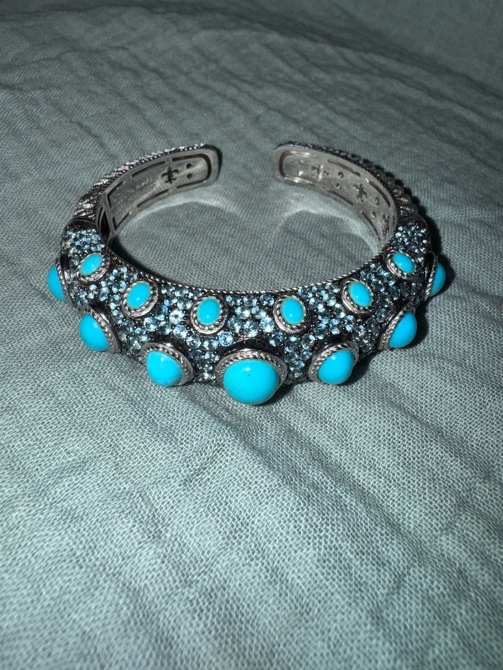 Judith Ripka Turquoise, blue topaz and Sterling silver Cabochon Cuff Bracelet - Picture 8 of 16